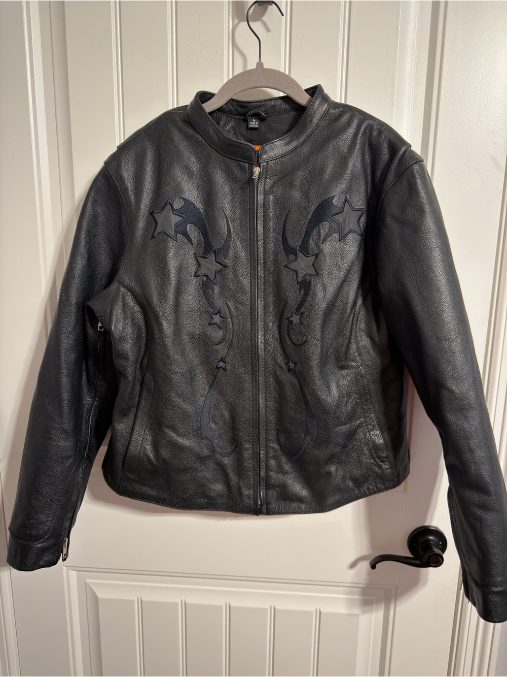 First Classics Women's Black Genuine Leather Biker Jacket. Size L